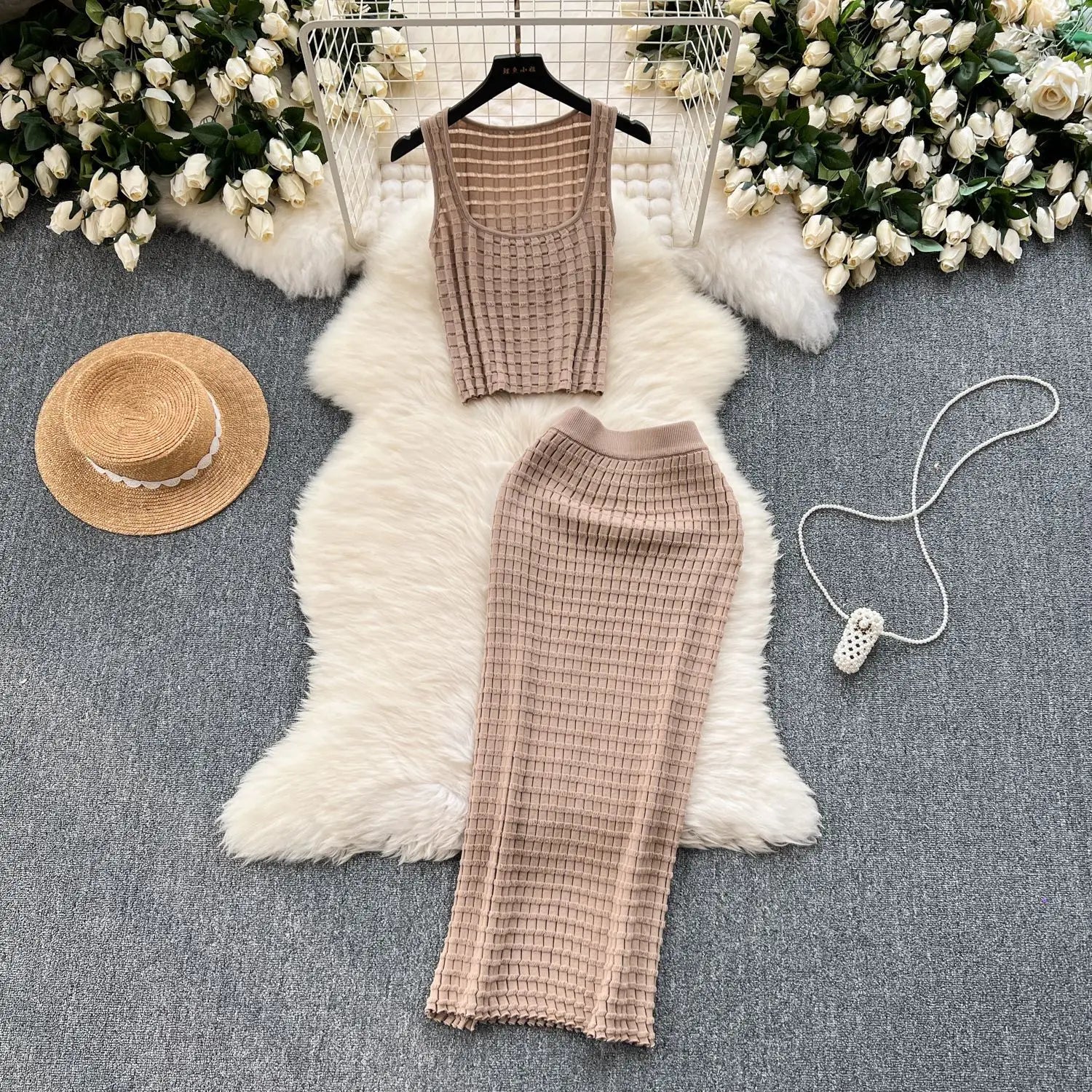 Conjunto de Falda para Mujer, Trajes de Dos Piezas, Chalecos, Tops Cortos, Faldas Largas de Punto Ajustadas, Cintura Alta, Estilo Urbano Y2K 2025, Para Fiesta o Playa