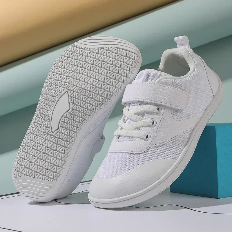Zapatillas descalzas anchas para niños, zapatillas minimalistas ligeras antideslizantes para niños y niñas, zapatillas planas para caminar