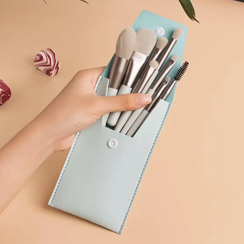 Lot de 8 pinceaux de maquillage portables pour fard à paupières, fond de teint, estompeur, doux et moelleux, pour cosmétiques, anti-cernes, outil de maquillage professionnel