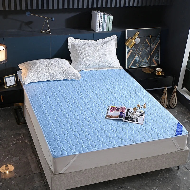 Cubrecama Impermeable Sobre La Cama Protector De Colchón Transpirable Antideslizante Con Banda Elástica Alfombrilla Antipolvo Para Hotel y Hogar