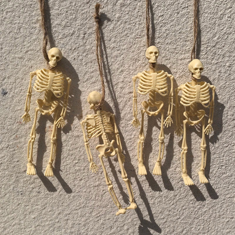 6pcs Scary Hanging Skeleton with Ropes Halloween Party Decoration Plastic Skull Home Garden Haunted House Props Kids Toy Gifts