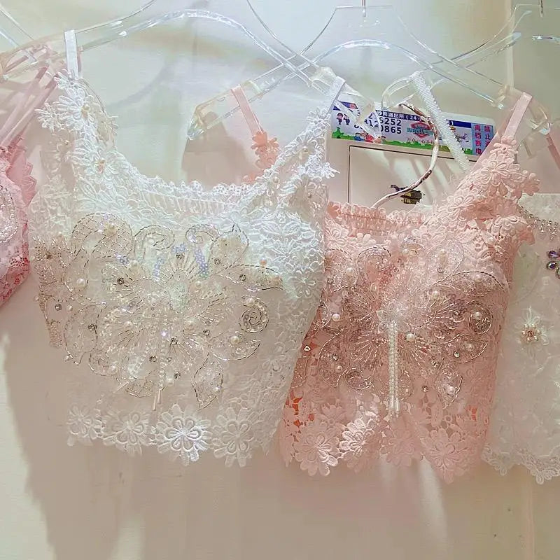 Ropa de mujer, top corto sexy con abalorios pesados y estampado floral, top de encaje de mariposa, top corto que deja el ombligo al descubierto, camiseta de tirantes de verano.