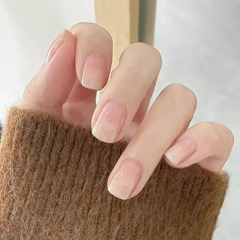 24 Uds uñas postizas de degradado blanco, cortas, cuadradas, bailarina, sencillas, de presión, usables, de color nude, puntas de manicura de cubierta completa