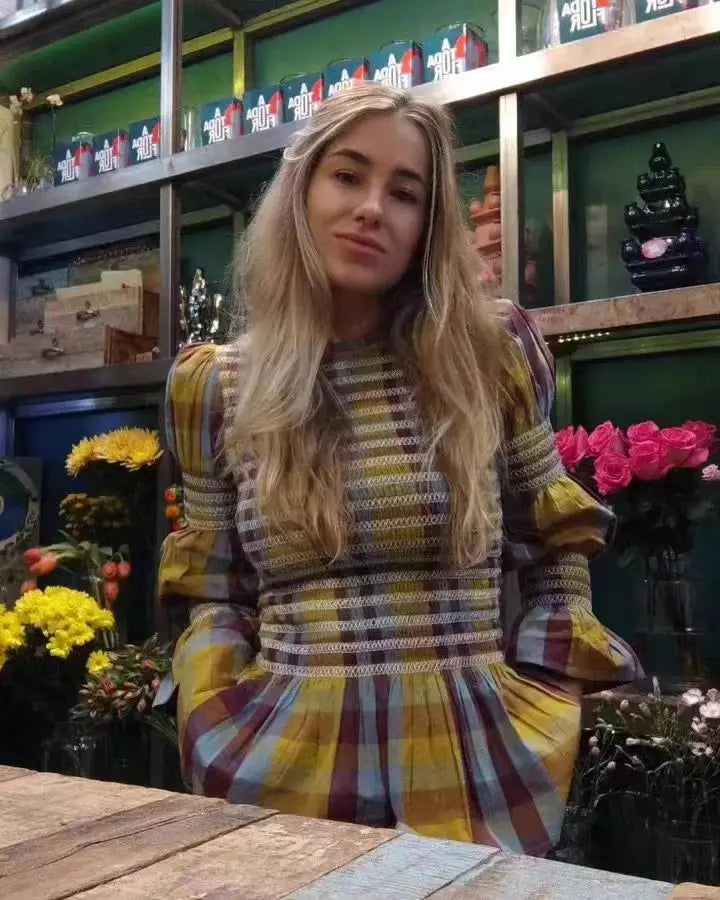 Tops para mujer Vintage a cuadros, elástico, plisado, camiseta informal con cuello redondo, manga larga, dobladillo con volantes, Top, primavera, elegante, para mujer, ropa de calle