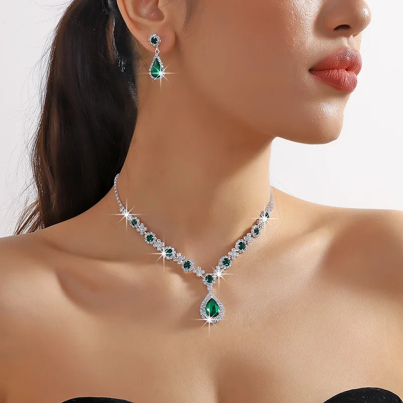 Elegante juego de joyas de diamantes de imitación – Atemporal, brillante y perfecto para cualquier ocasión