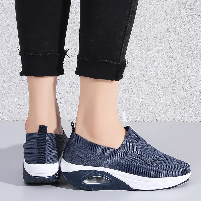 Zapatillas de deporte para mujer, zapatos vulcanizados, zapatos de plataforma de moda para mujer, zapatos planos sólidos, zapatos casuales transpirables con cuña para caminar o correr