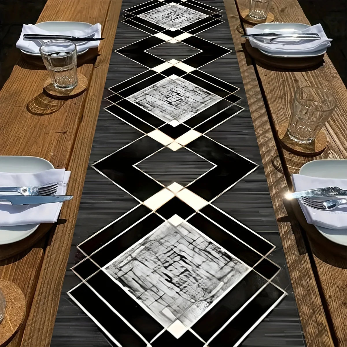 1 Piece of Black and White Geometric Theme Table Runner, Diamond Pattern, Suitable for Industrial Style Parties, Modern Art Exhibition, Black and White Theme Parties