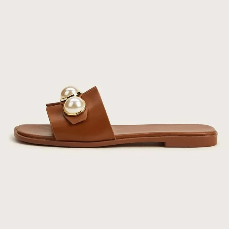 Pantuflas de mujer, nuevas pantuflas planas, zapatos de fiesta, sandalias de perlas a la moda, pantuflas romanas, chanclas para mujer, zapatos de playa casuales a la moda.
