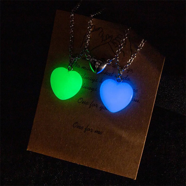 Juego de 2 unidades de collares magnéticos con colgante de corazón y columna hexagonal luminosa, de piedra natural, con colgante geométrico, para parejas, regalos de joyería