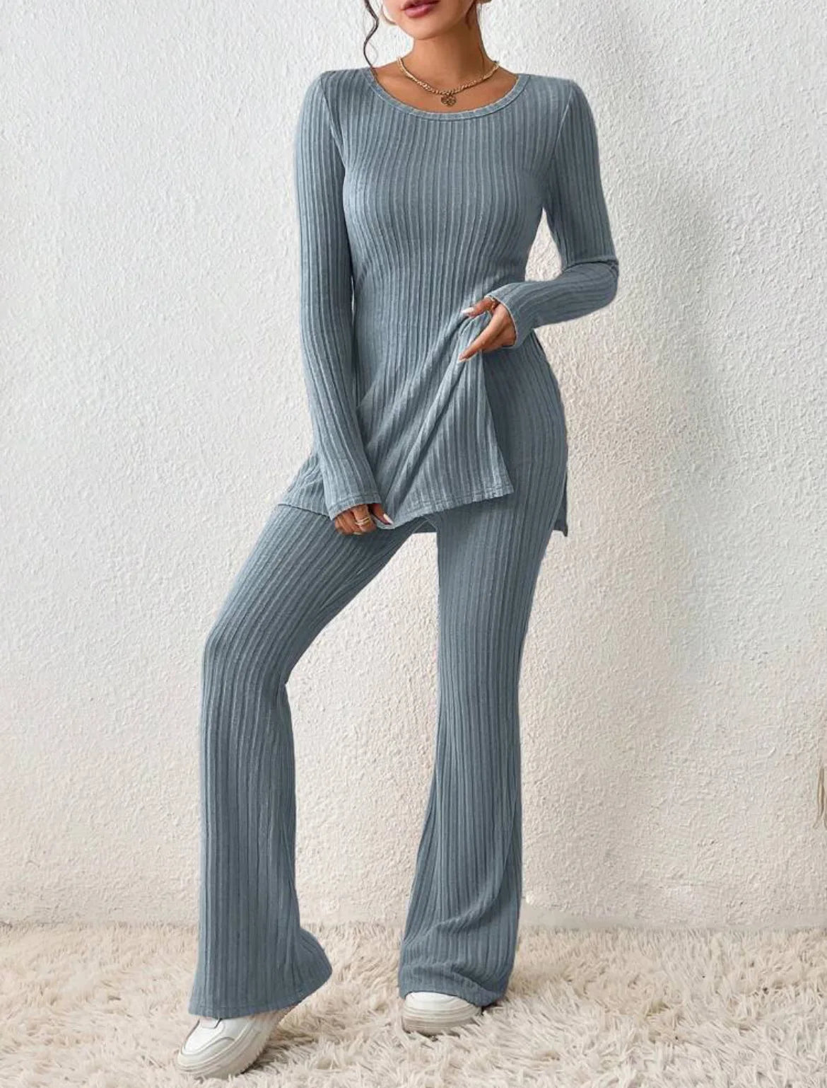 Ropa de Mujer Otoño Invierno Nuevo Estilo Color Sólido Sexy Casual Manga Larga Cuello Redondo Rajado Moda Temperamento Conjunto de Dos Piezas