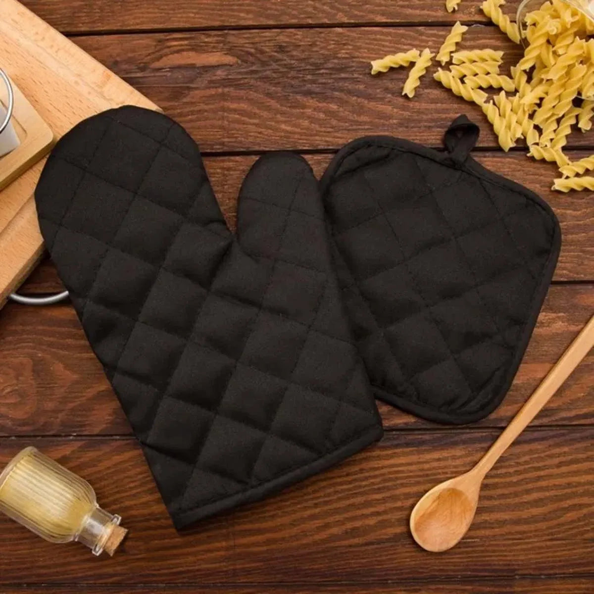 Oven Baking Gloves 2PCS Kitchen Tool Pad and Stove Oven Mitts Microwave Gloves Household Thickened Gloves Oven
