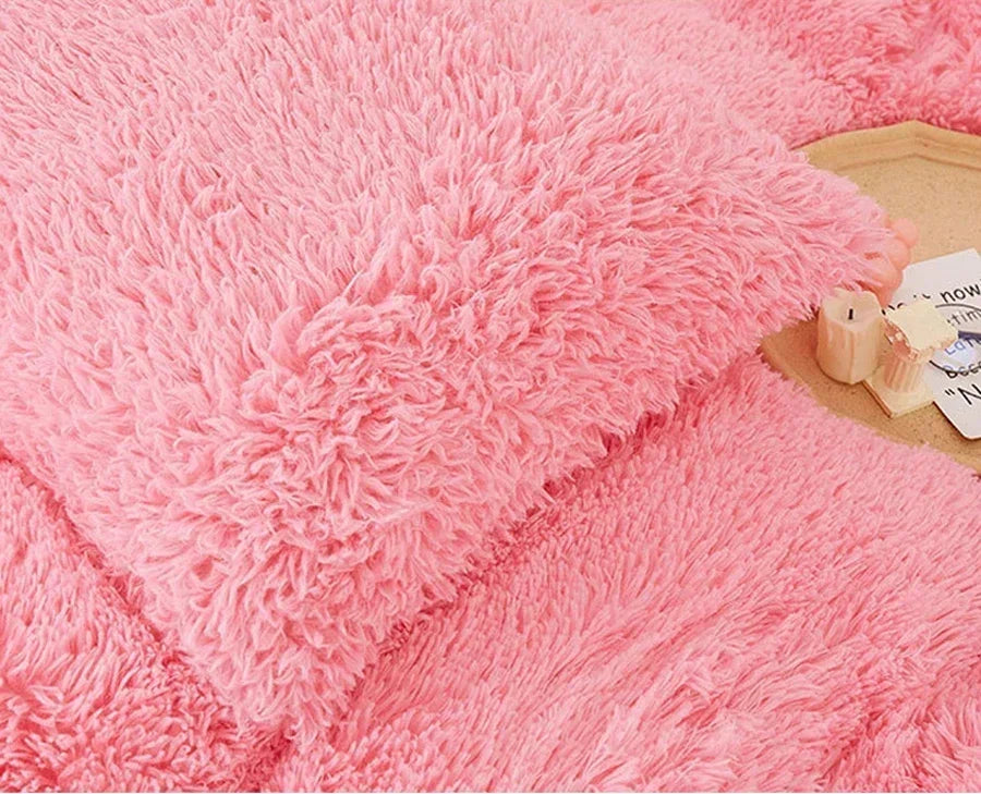 Juego de funda nórdica de felpa de lujo de 3/4 piezas – Ropa de cama cómoda y suave, perfecta para el confort del dormitorio, ideal para habitaciones de invitados y estética de dormitorios universitarios.