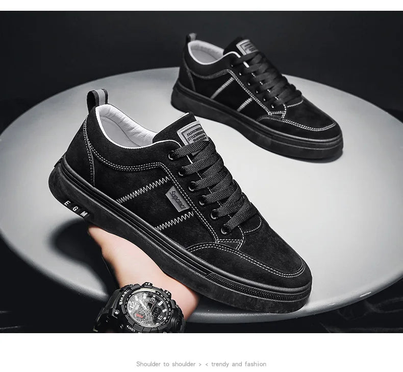 Zapatos de hombre nuevos, zapatos de seguridad de trabajo de primavera, antideslizantes, resistentes al desgaste, versátiles, informales, deportivos, de trabajo, zapatos de tabla para hombre