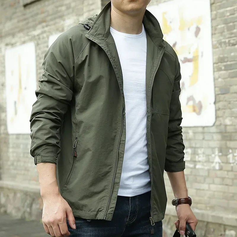 Chaqueta de hombre para senderismo y camping al aire libre, impermeable, cortavientos con capucha, abrigo informal nuevo de otoño, chaqueta táctica militar para hombre 6XL