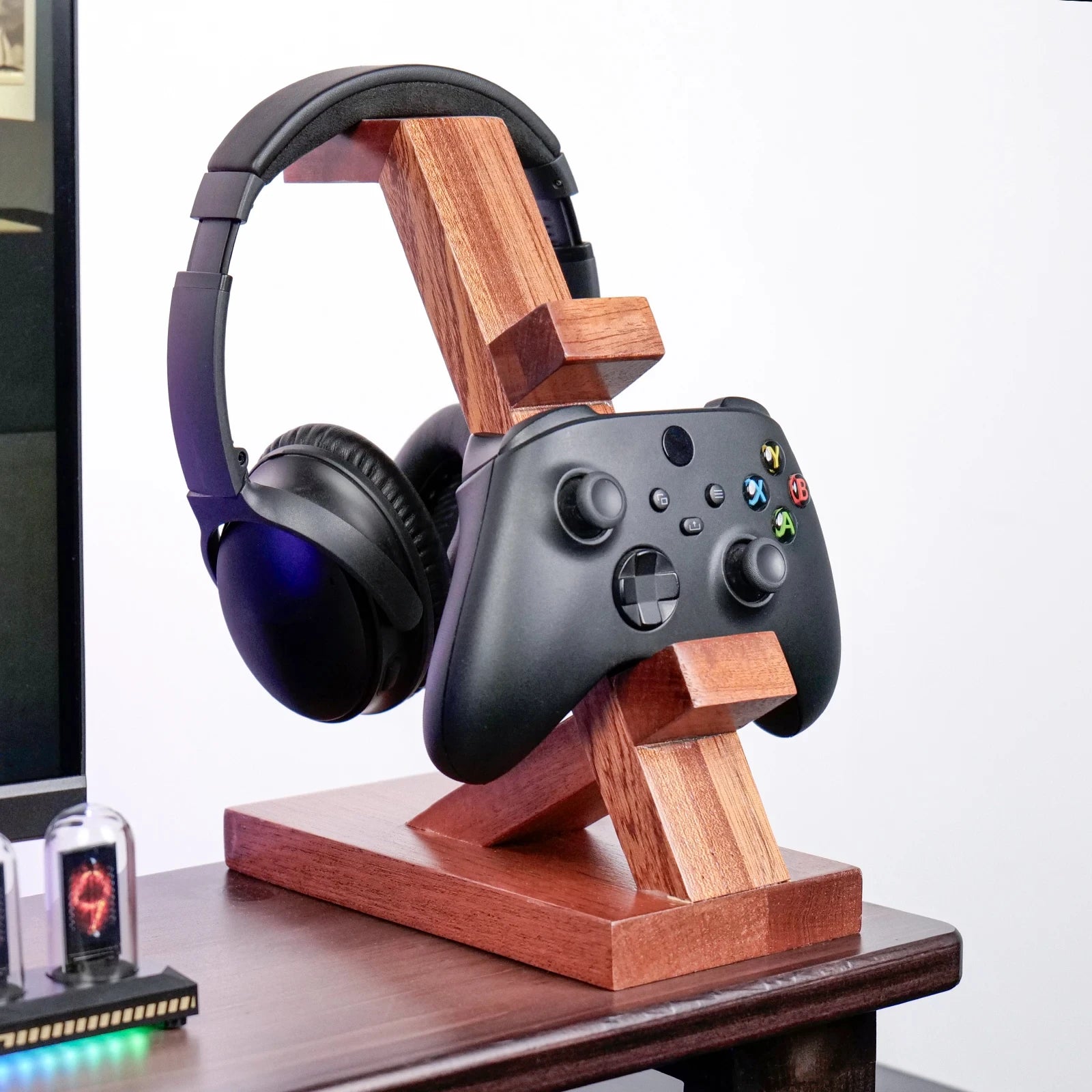 Soporte de madera para auriculares, soporte para auriculares gaming para escritorio, accesorios de gaming, regalo para AirPods, PS5, Xbox