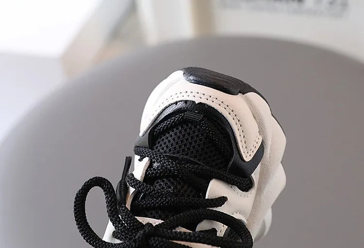 Kids' Athletic Shoes Children's Sneakers Active Footwear for Kids Comfortable Sports Shoes Stylish Boy's Trainers