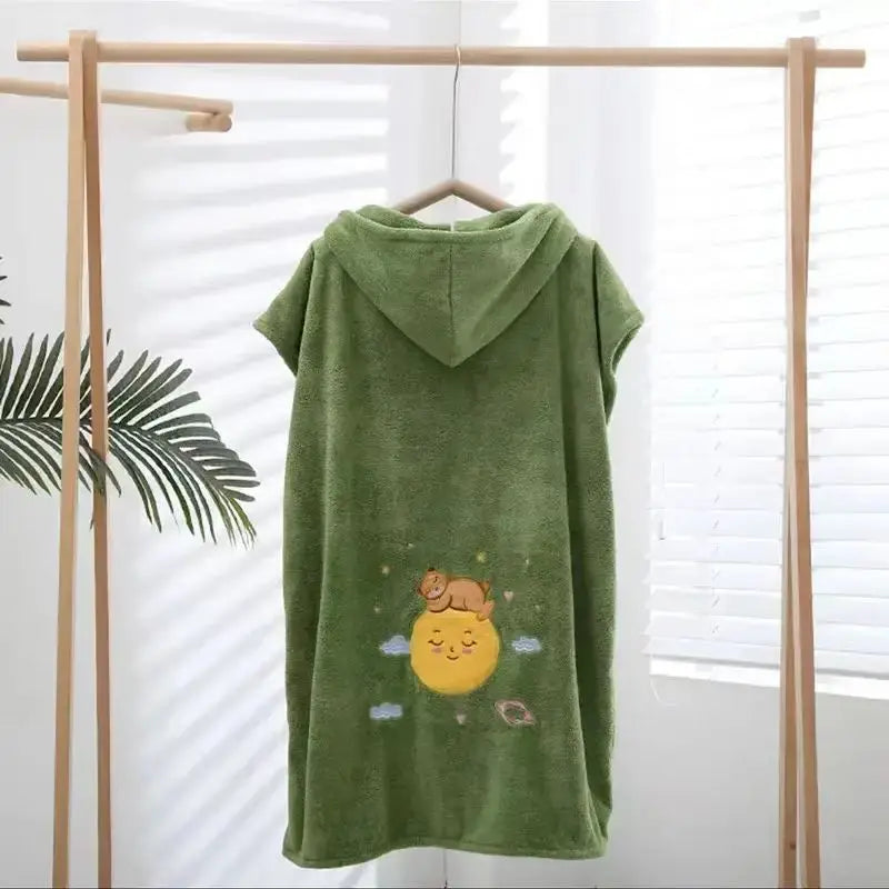Toalla de baño: Vestido de baño de 580g de grosor para uso doméstico, lavable y envolvente para mujeres adultas con cierre ajustable, suave y absorbente