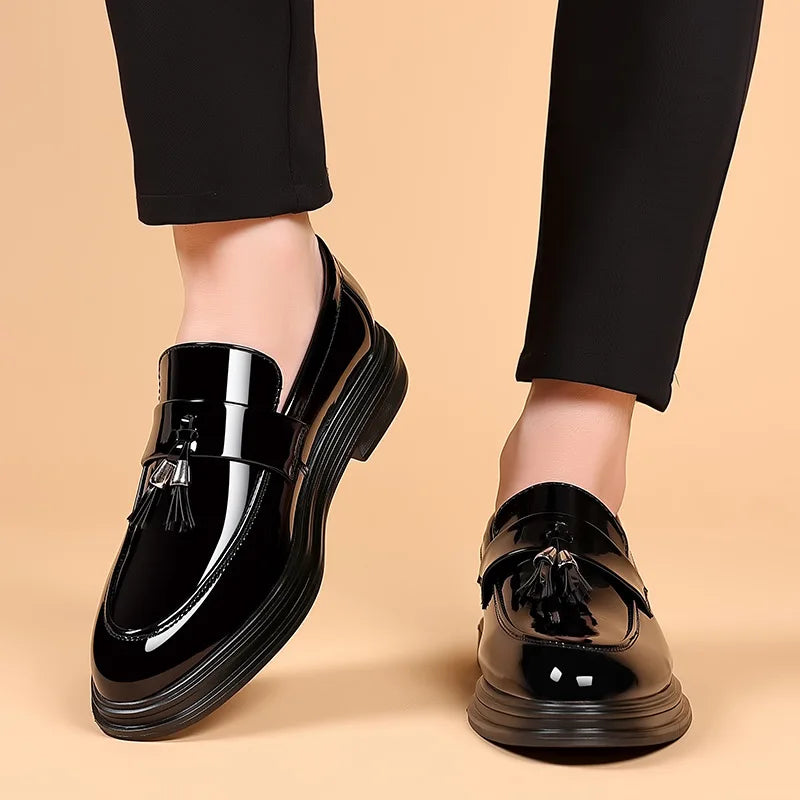Zapatos de cuero para hombre, otoño, negocios, formal, tallas grandes, zapatos de vestir para hombre, zapatos casuales de suela blanda, zapatos negros para novio de boda para hombre
