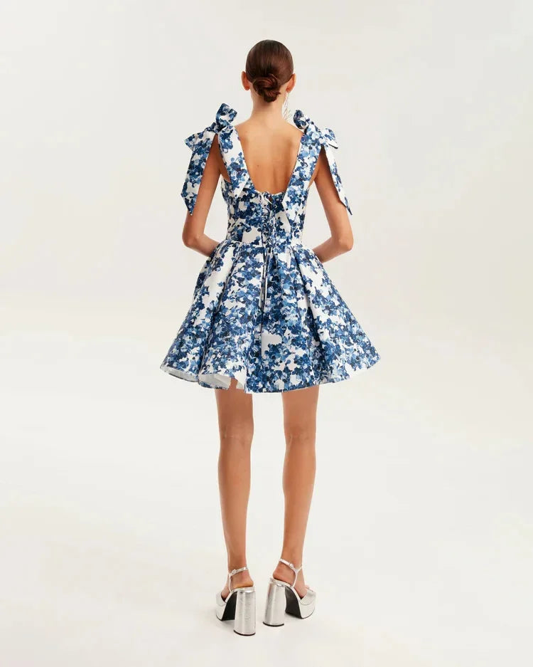 Nuevo vestido de noche elegante de moda femenina transfronteriza sin hombros, estilo europeo, sin mangas, corto