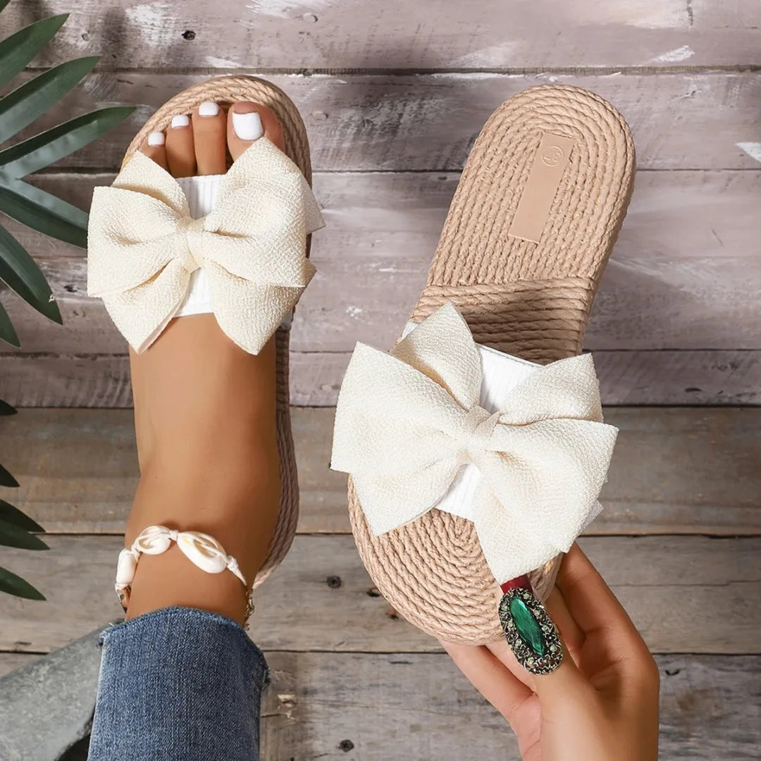 Chaussons tendance pour femmes, sandales antidérapantes, résistantes à l'usure, confortables, semelles souples, talons plats, pour la maison