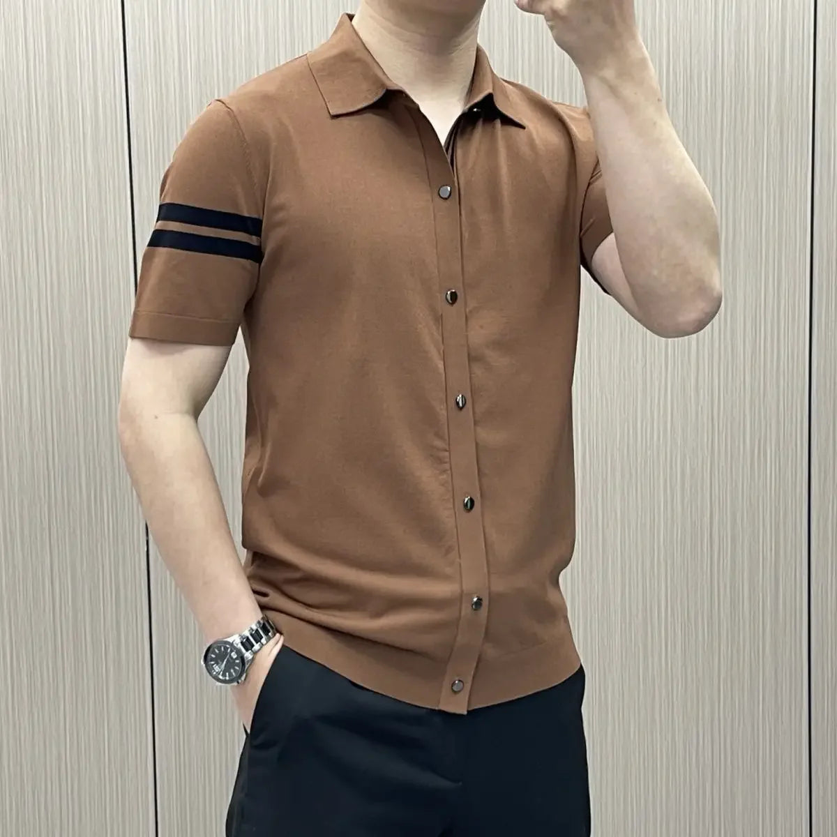 Camisa casual de negocios de lujo ligero para hombre, de manga corta, ajustada, a la moda, con personalidad y alta calidad