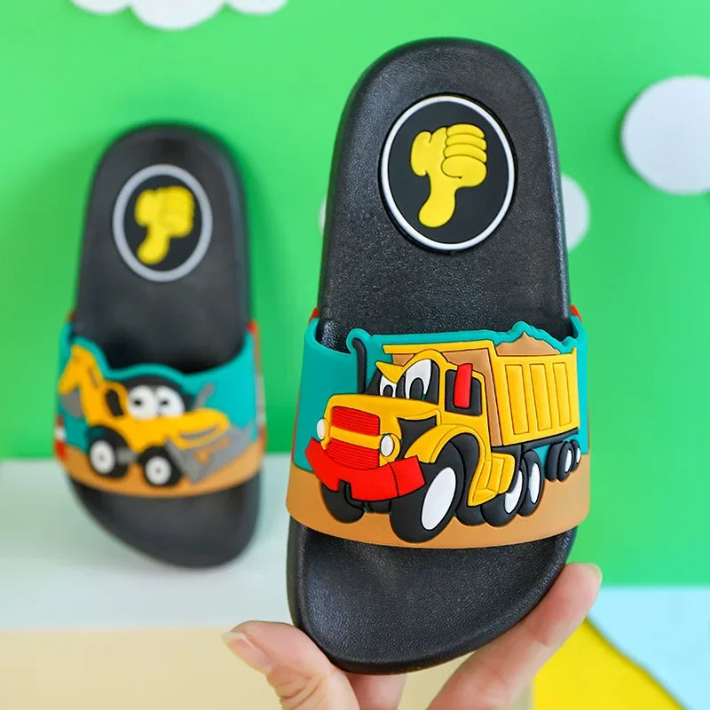 New summer children slippers Kids shoes Cartoon slippers Soft soled anti-skid sandals kids shoes zapatos niña chausson