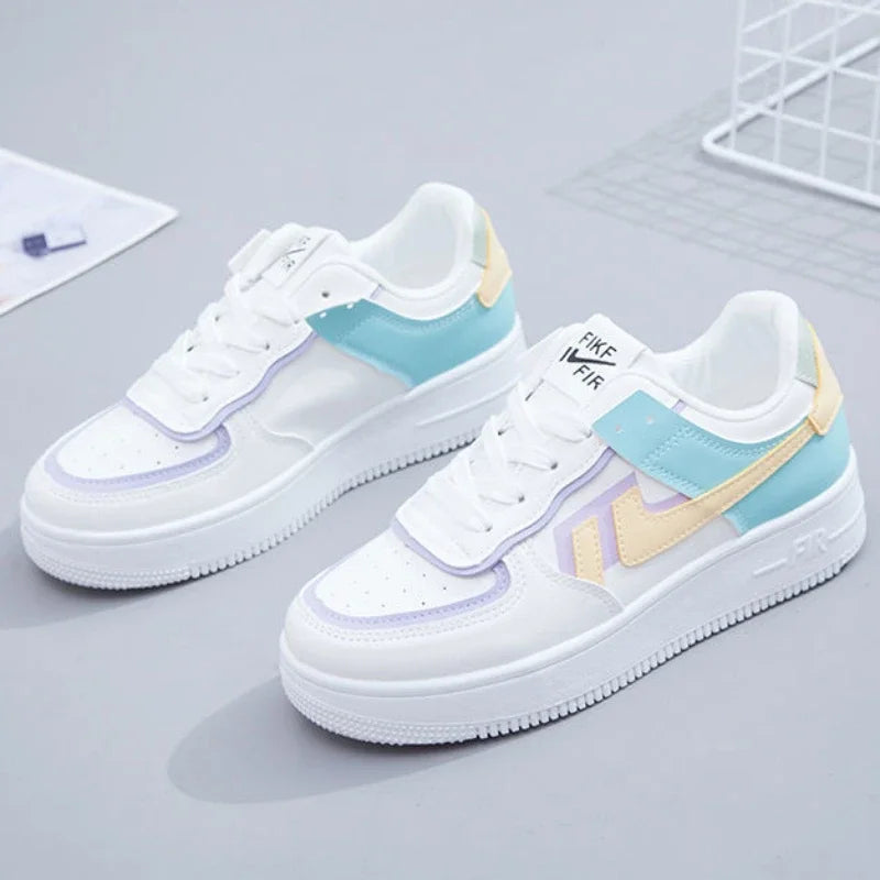 Zapatillas deportivas de primavera/otoño, suaves, nuevas, informales, cómodas, con puntera redonda, suela gruesa, transpirables, letras aleatorias en la parte superior