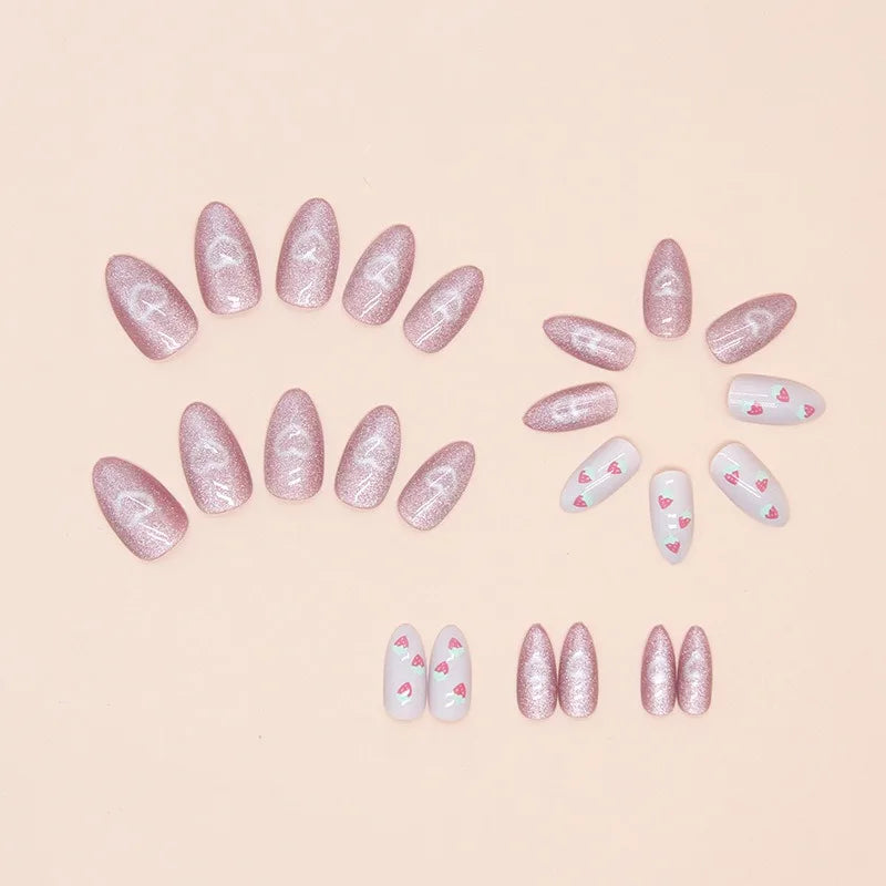 24 uñas postizas de almendra en ojo de gato rosa con diseños de corazón y fresa – Uñas acrílicas brillantes adhesivas para mujeres y niñas