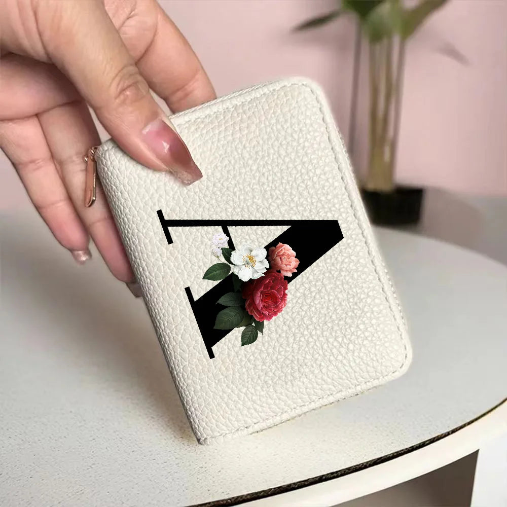 Cartera corta con estampado floral y letras