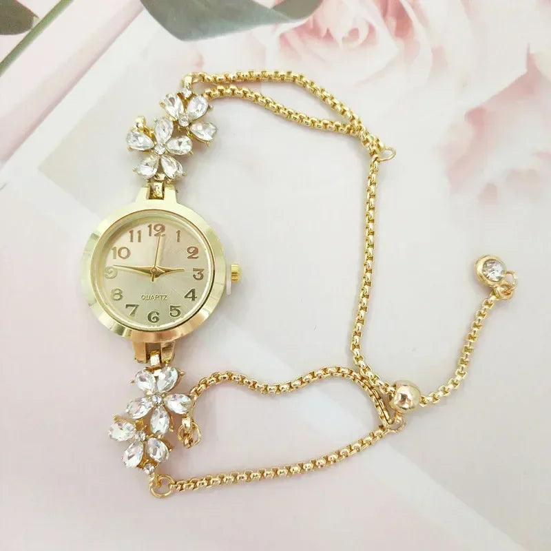 Klokker for kvinner Reloj Mujer Mermaid Chain Luxury Diamond dameklokke Armbånd Mote Quartz Klokker часы женские наручные
