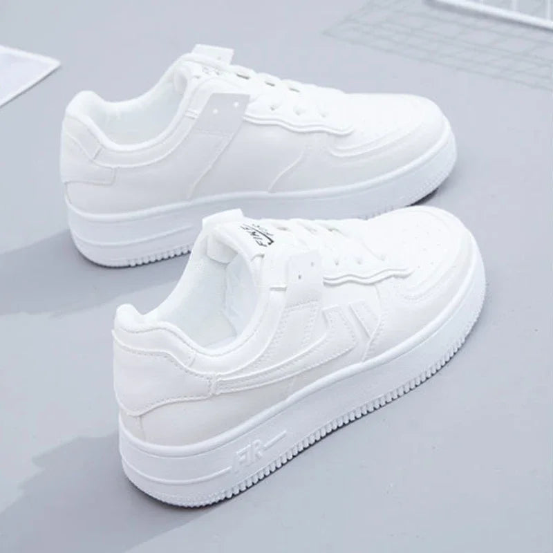 Spring/Autumn Fashion Soft New Casual Comfortable Round Toe Thick Sole Breathable Sports Sneakers Upper Random Letters