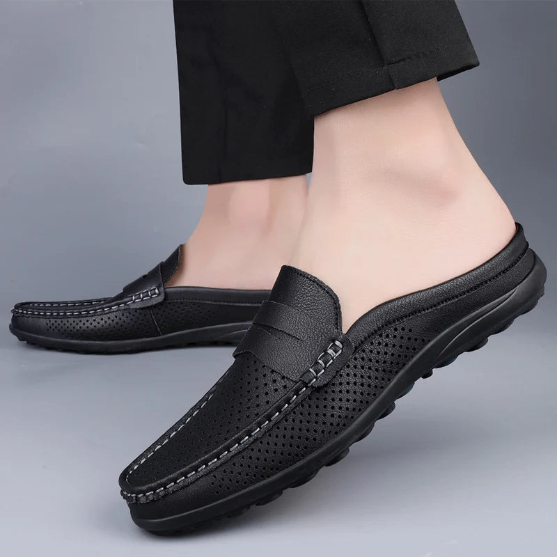 Zapatos de hombre cuatro estaciones nuevos zapatos de cuero de moda ahuecados suela blanda transpirables antideslizantes ligeros de talla grande informales
