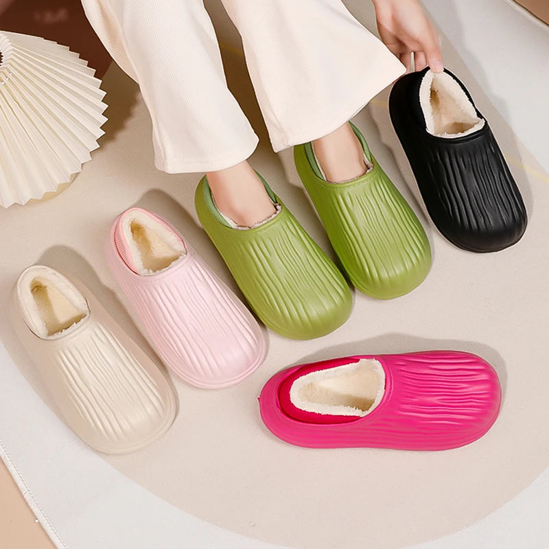 Chaussons d'hiver en coton pour femmes, chauds, antidérapants, semelles épaisses, souples et imperméables, chaussures de maison en peluche pour hommes et couples, pantoufles d'extérieur