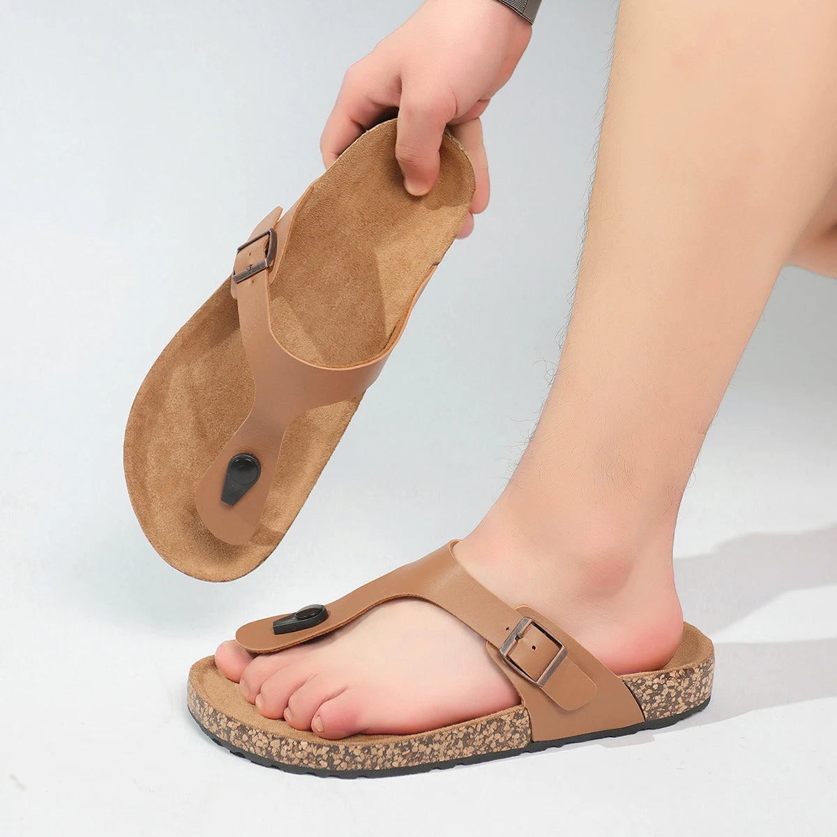 Slippers for Men New Summer Casual Outer Wear Non-Slip Anti-Odor Thick-Soled Sandals Shoes Flip-Flops