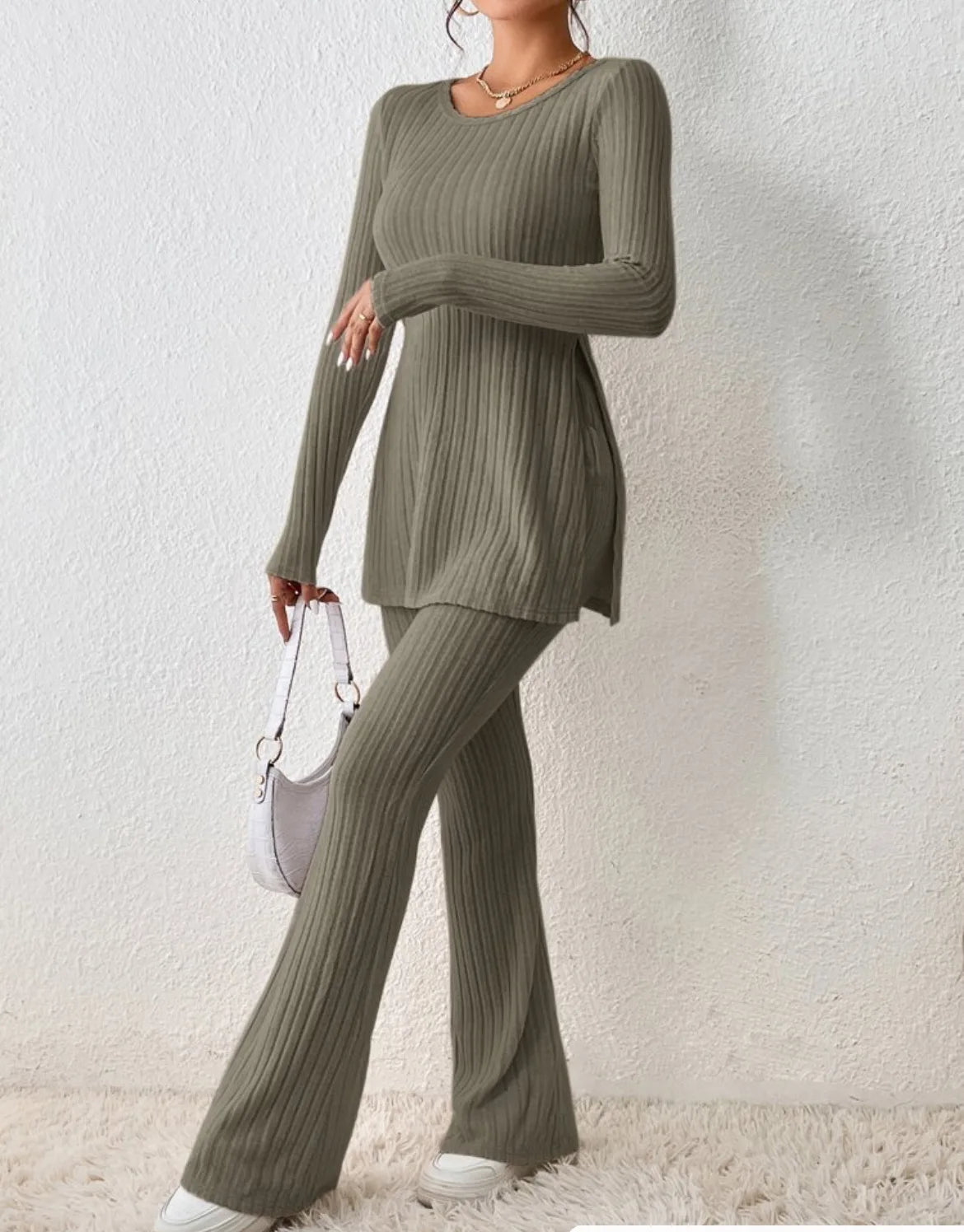 Ropa de Mujer Otoño Invierno Nuevo Estilo Color Sólido Sexy Casual Manga Larga Cuello Redondo Rajado Moda Temperamento Conjunto de Dos Piezas