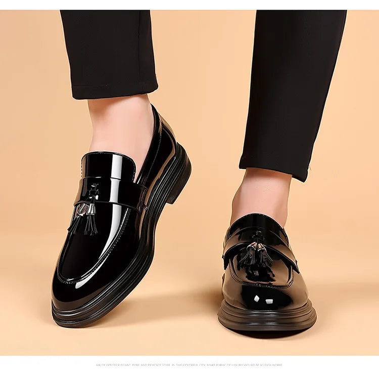Zapatos de cuero para hombre, otoño, negocios, formal, tallas grandes, zapatos de vestir para hombre, zapatos casuales de suela blanda, zapatos negros para novio de boda para hombre