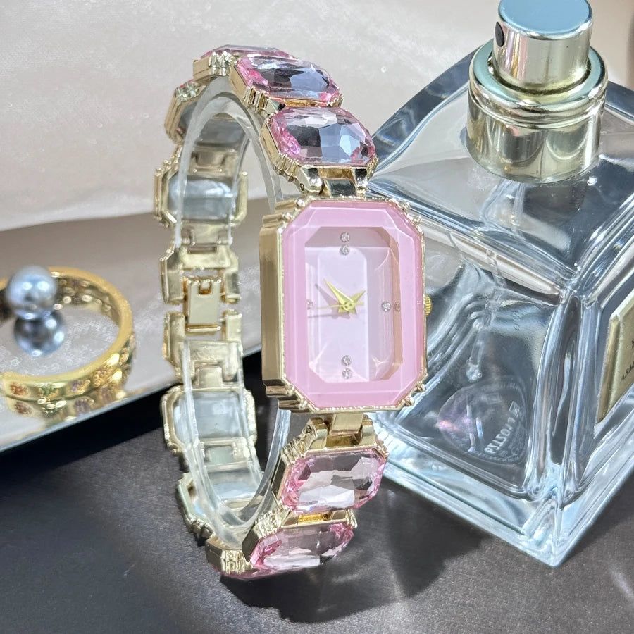 reloj de señora estilo europeo y americano de moda con esfera de diamantes de imitación, caja rectangular de color con cadena de diamantes de imitación, sección grande de mujer