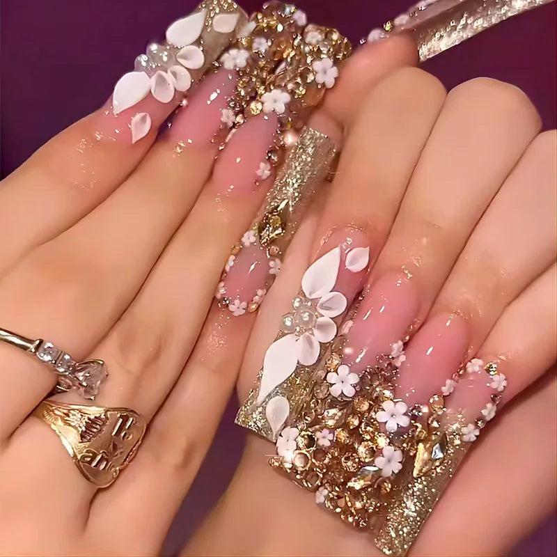 24 Uñas postizas largas a presión, de cobertura completa, con diseño de mariposa francesa, forma de ataúd, purpurina, pequeños diamantes, manicura portátil, puntas de uñas artificiales