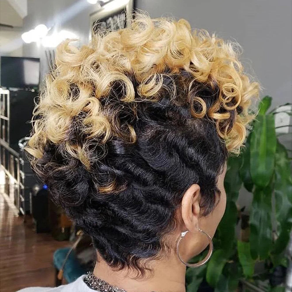 Perruque bouclée en cheveux humains de coupe pixie