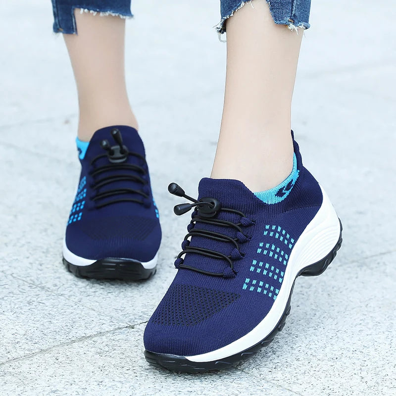 Zapatillas de deporte para mujer, zapatillas de moda con tejido de mosca, zapatillas tipo calcetín, transpirables, cómodas, para enfermería, mocasines casuales de plataforma antideslizantes