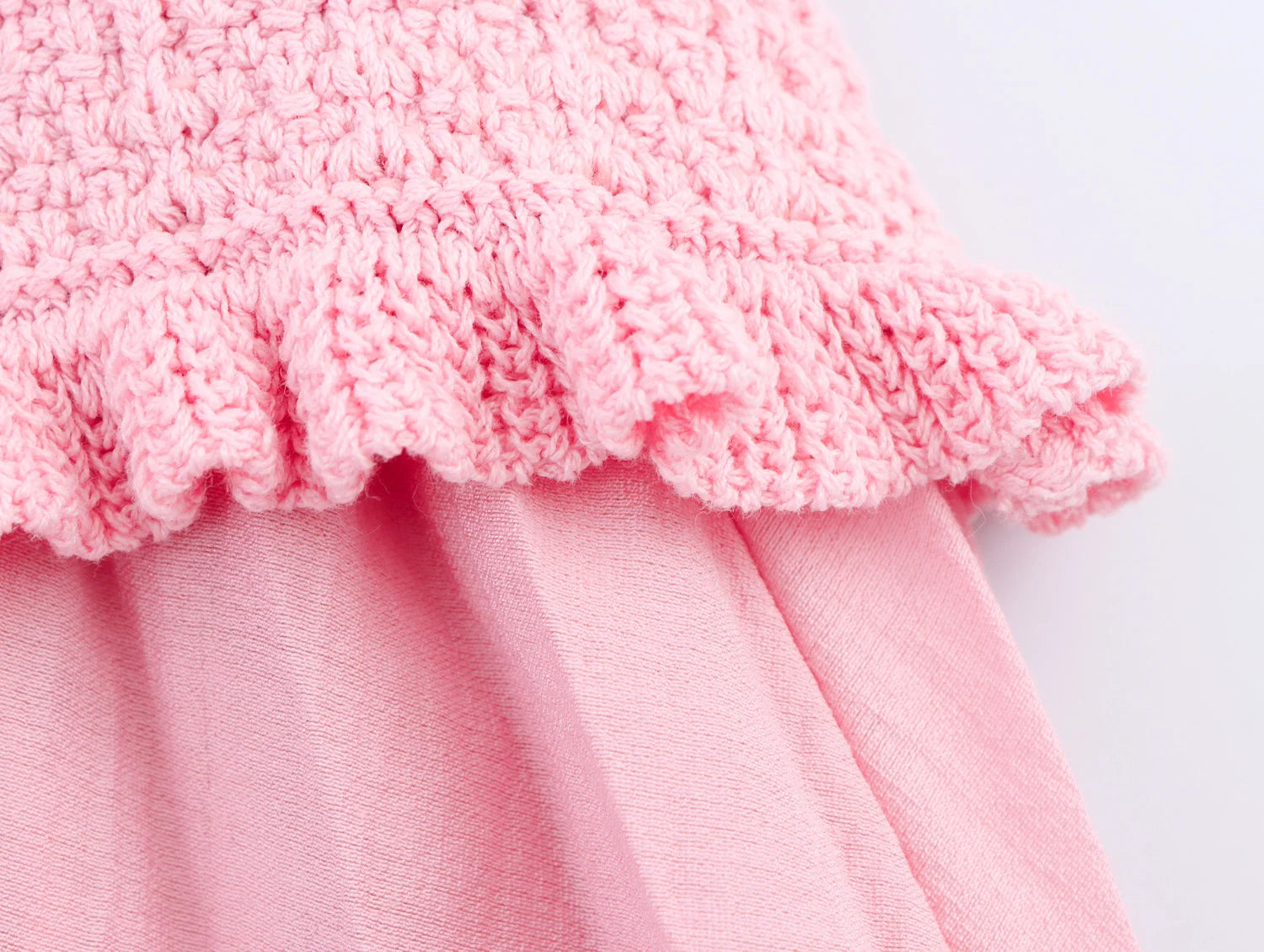 TRAFZA Conjunto elegante y chic de falda para mujer: top estilo "bandeau" o falda midi o top de manga corta. Conjunto para las vacaciones románticas de primavera-verano 2025.