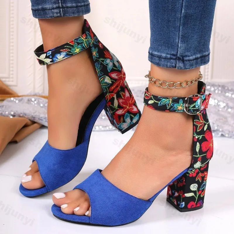 Sandales à talons hauts à fleurs vintage – Chics, confortables et parfaites pour l'été