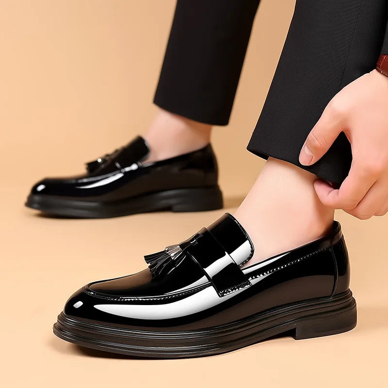Zapatos de cuero para hombre, otoño, negocios, formal, tallas grandes, zapatos de vestir para hombre, zapatos casuales de suela blanda, zapatos negros para novio de boda para hombre