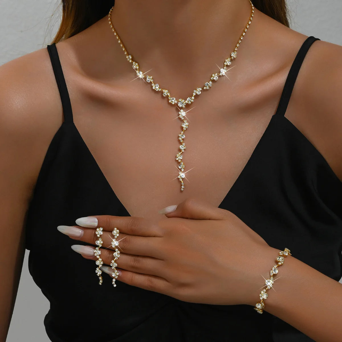 Conjunto de 4 piezas de joyería de moda europea y americana para mujer, collar con diamantes de imitación, pulsera, pendientes, accesorios para vestido de novia