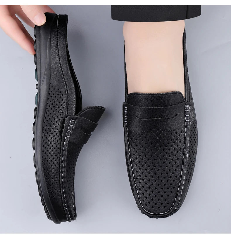 Zapatos de hombre cuatro estaciones nuevos zapatos de cuero de moda ahuecados suela blanda transpirables antideslizantes ligeros de talla grande informales