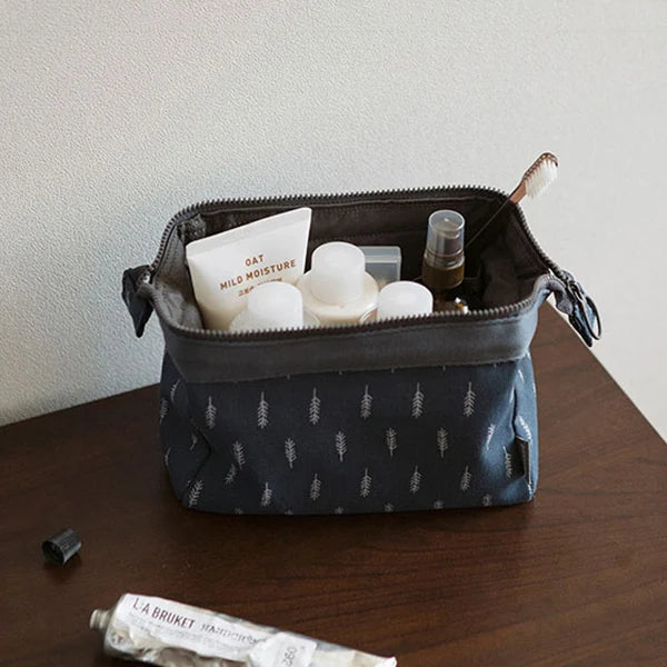Bolsa de cosméticos de nueva moda para mujer, impermeable, diseño de flamenco, bolsas de maquillaje, organizador de viaje, kits de artículos de tocador, bolsas de maquillaje portátiles para esteticistas