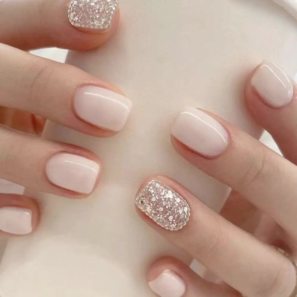 Uñas francesas azules