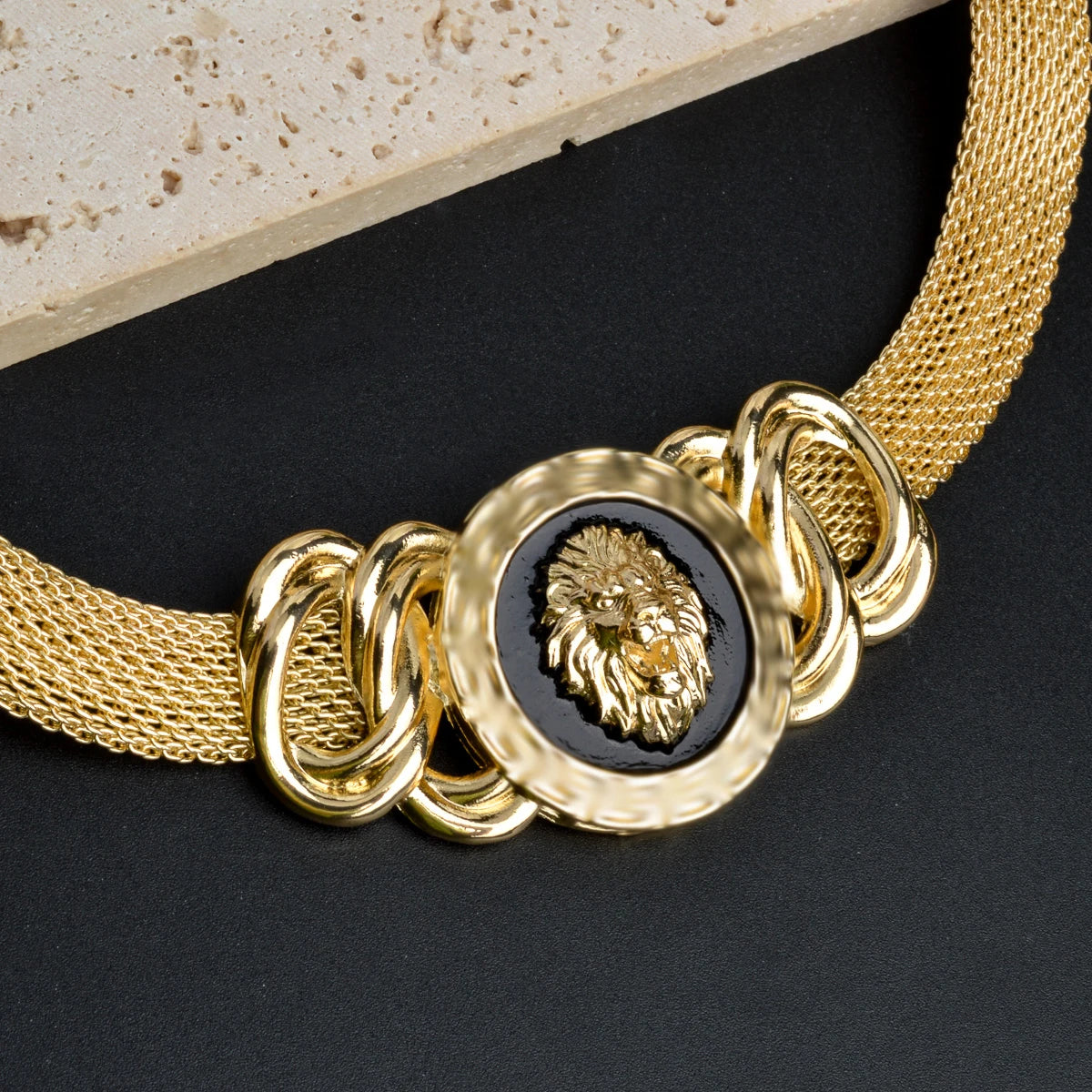 Conjunto de joyas de lujo de Dubái para mujer chapado en oro de 18 quilates, collar de león, pulsera, anillo, pendientes, accesorios de joyería para boda nupcial