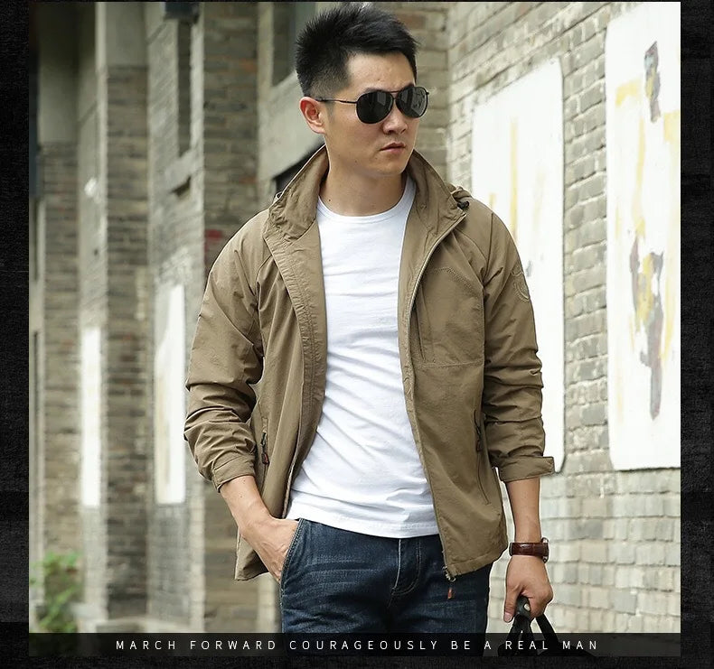 Chaqueta de hombre para senderismo y camping al aire libre, impermeable, cortavientos con capucha, abrigo informal nuevo de otoño, chaqueta táctica militar para hombre 6XL