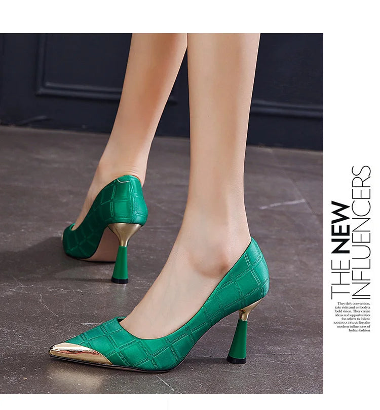 Tacones Finos Puntiagudos de Metal para Mujer Zapatos de Tacón Clásicos Negros para Mujer Zapatos Elegantes de Noche para Fiesta